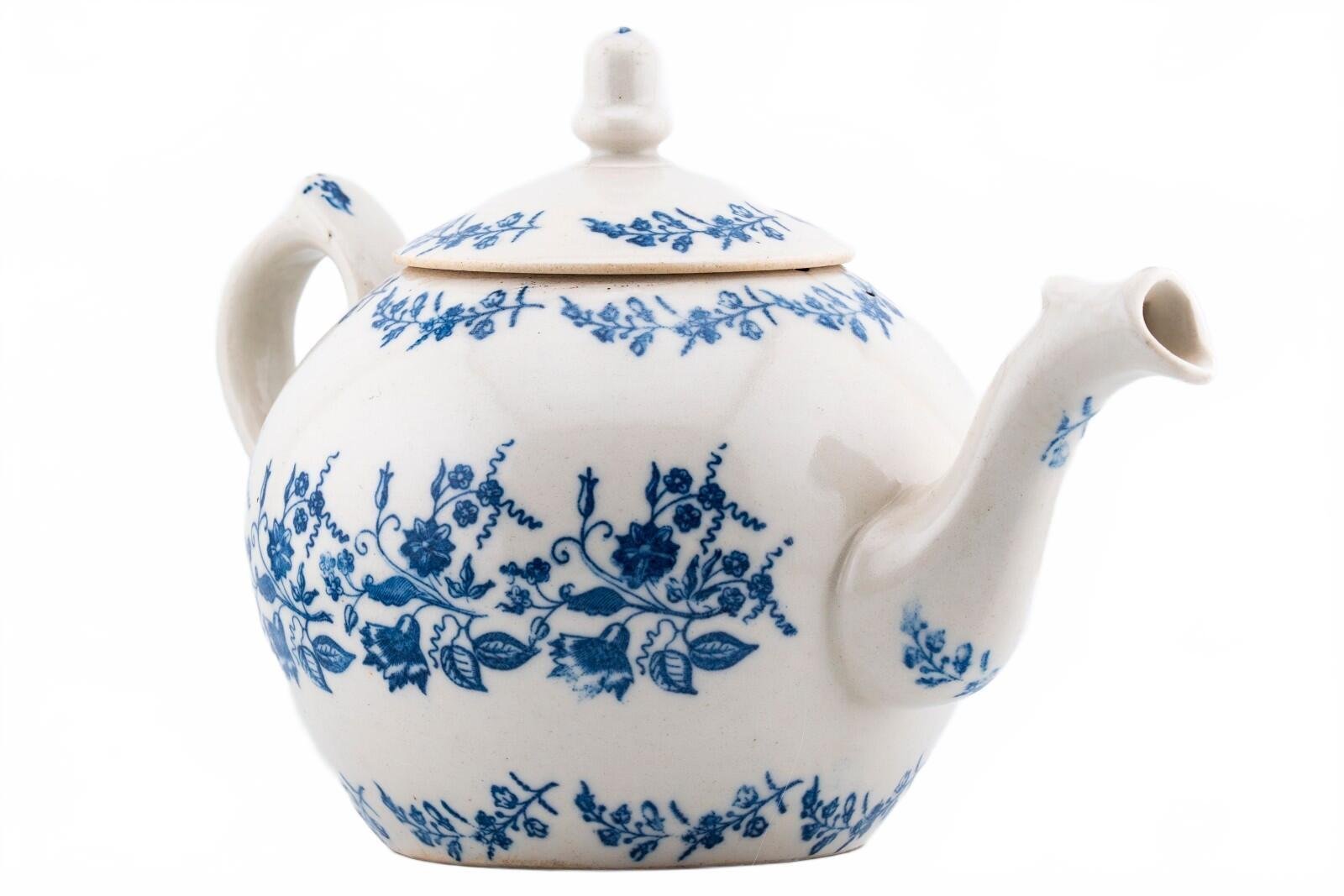 England Porcelain Teapot Cover Blue White Floral Pattern Regency 19th Century - Image 3