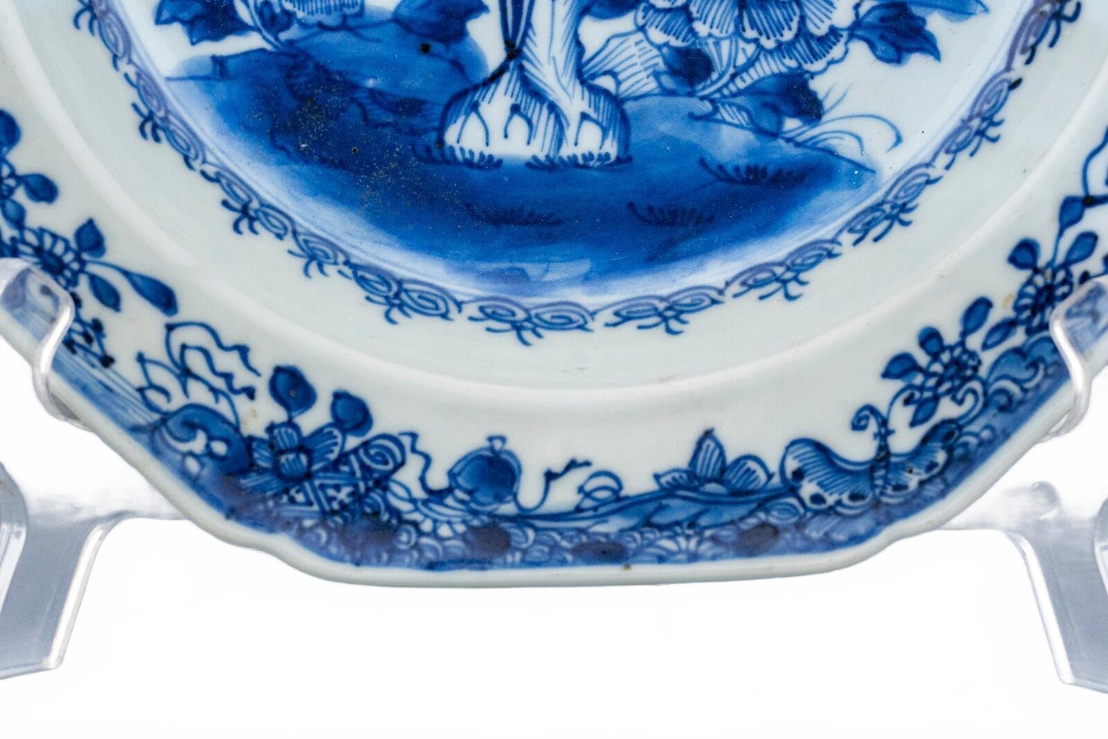 Chinese Qianlong Blue White Porcelain Plate Auspicious Antiques Qing 18th C - Image 3