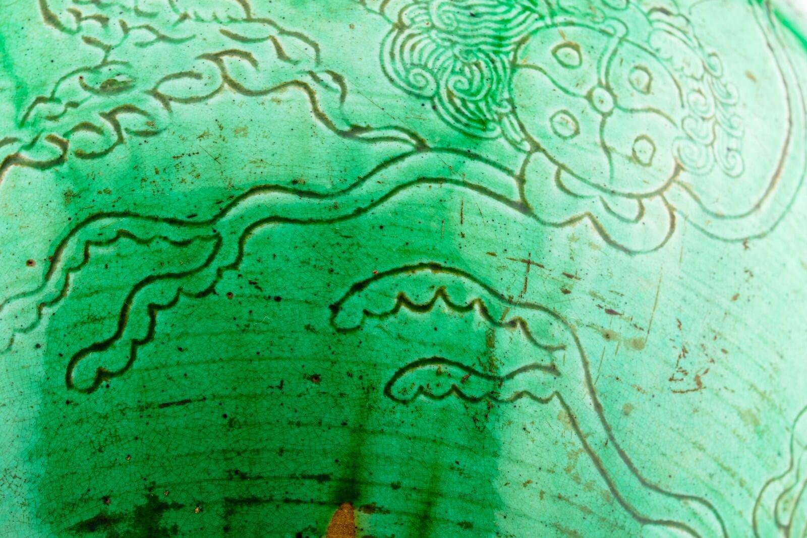 Chinese Porcelain Kangxi Vase Wooden Cover Green Glaze Foo Lion Qing Period 18C - Image 14