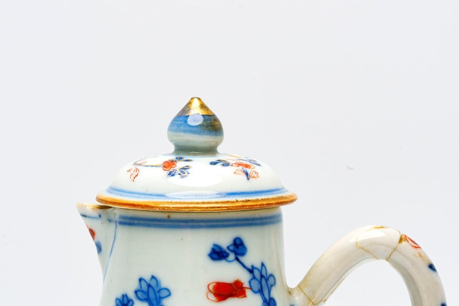 Chinese Porcelain Kangxi Jug Creamer Cover Imari Gilt Flower Qing Period 18C - Image 3