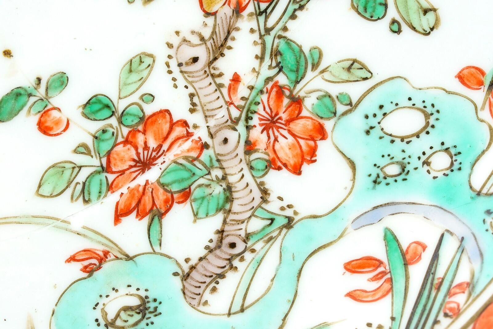 Chinese Kangxi Mark Porcelain Plate Famille Verte Prunus Blossom Gilt Qing 18C - Image 9