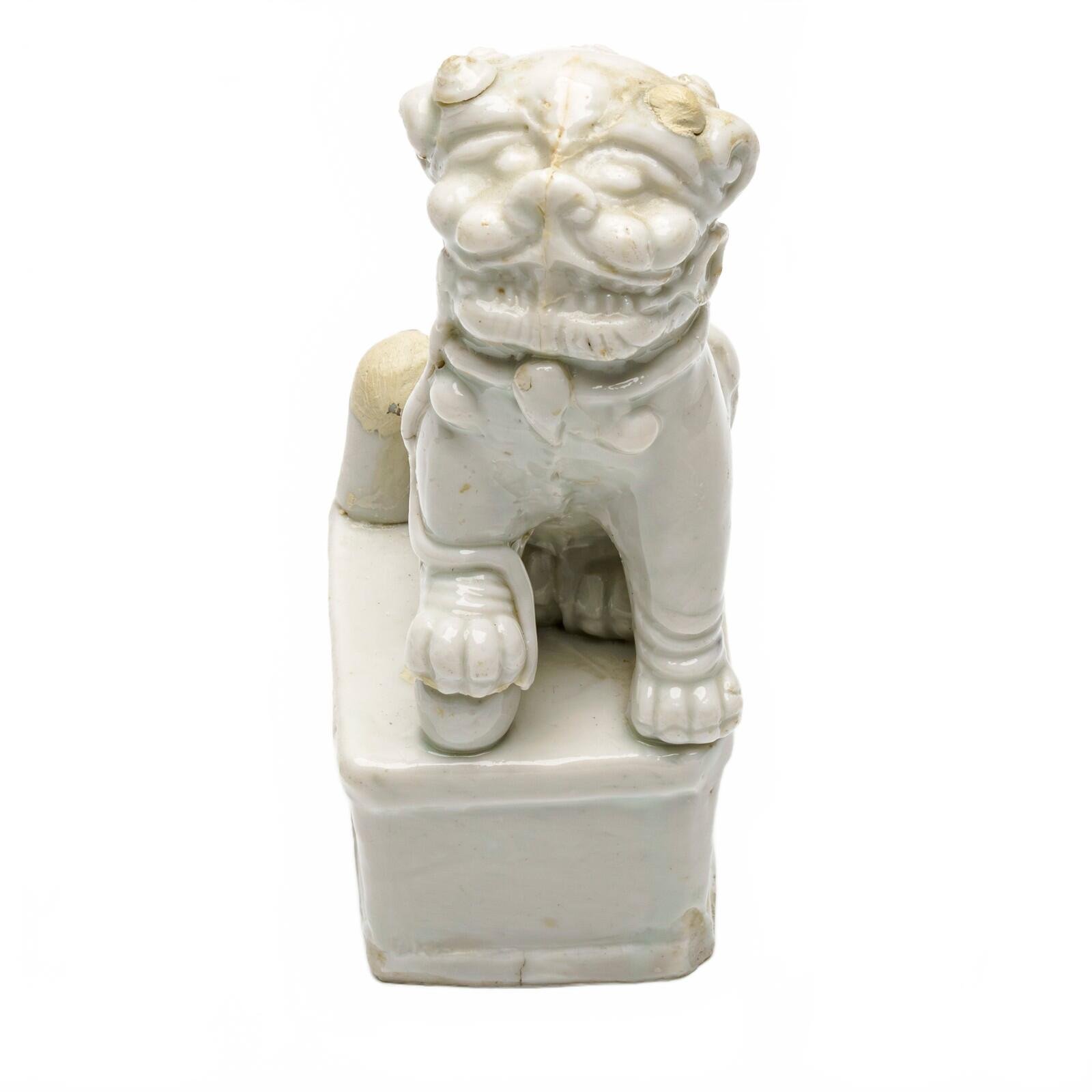 Chinese Buddhist Foo Lion Figure Blanc De Chine Dehua Joss Stick Qing Holder 17C - Image 3