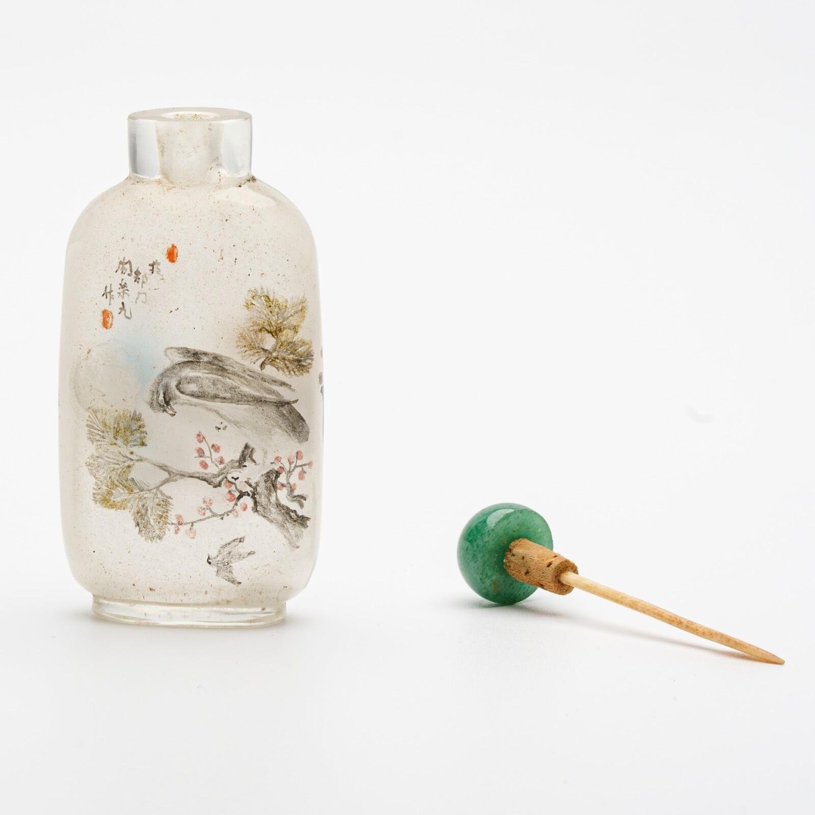 Chinese Snuff Bottle Hawk Pine Tree Peking Glass Translucent Auspicious Objects - Image 15