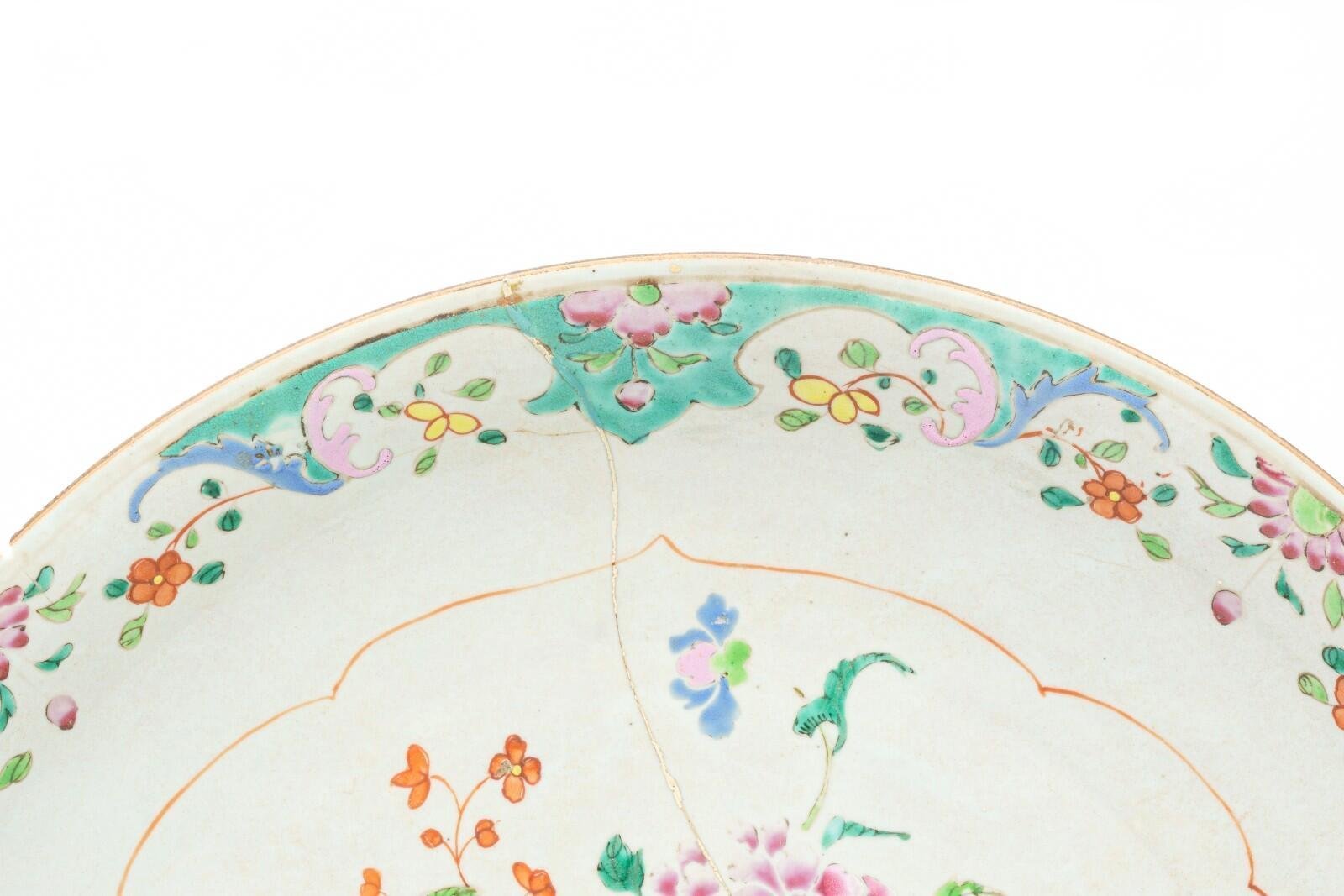 Chinese Porcelain Charger Qianlong Famille Rose Light Lime Enamel Gilt Qing 18C - Image 3
