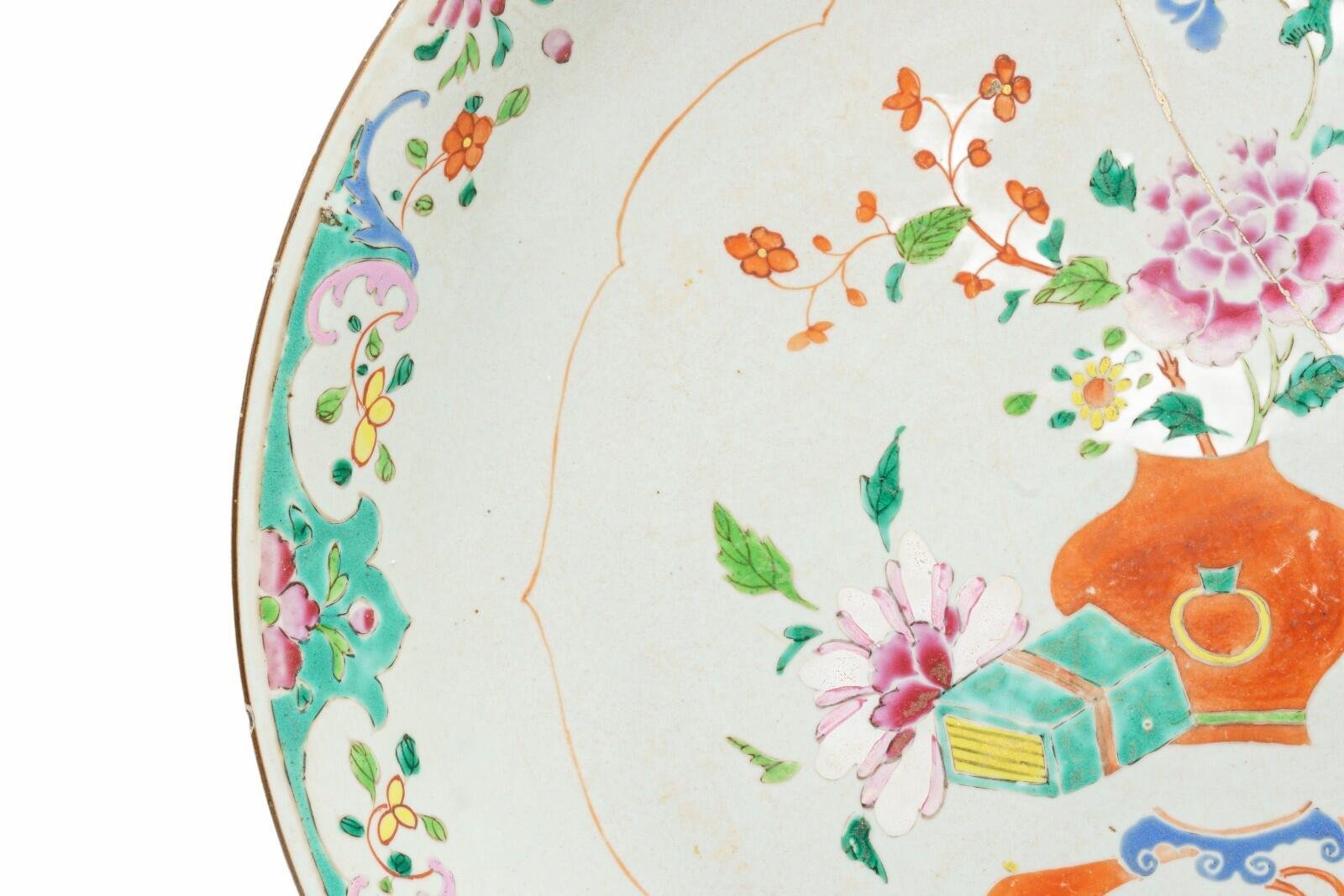 Chinese Porcelain Charger Qianlong Famille Rose Light Lime Enamel Gilt Qing 18C - Image 4