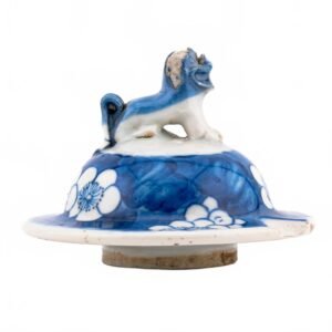 Chinese Guangxu Porcelain Blue White Vase Cover Foo Lion Finial Qing 19thCentury