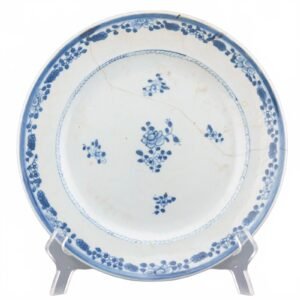 Chinese Export Porcelain Plate Blue White Qianlong Qing Dynasty 18th Century