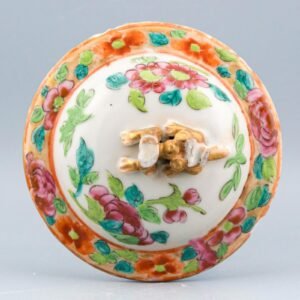 Chinese Canton Rose Porcelain Cover Foo Lion Finial Gilt Qing 19th Century