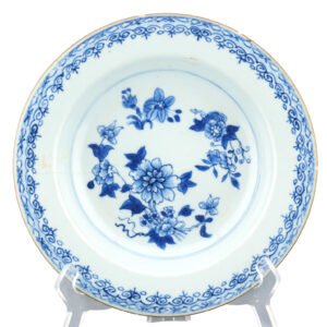 Chinese Qianlong Porcelain Plate Blue White Peony Qing Period 18th Century