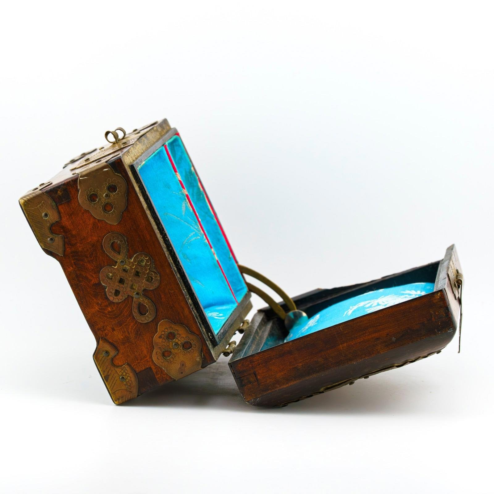 OTOAntiques Ltd.